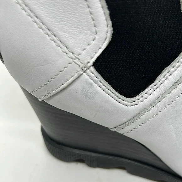 Sorel Joan Uptown Waterproof Leather Chelsea Ankle Boots Shoes **Size 7** 🌸🌸 - Picture 10 of 11